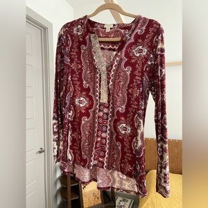 Tiny - Paisley Sequin Collar Top